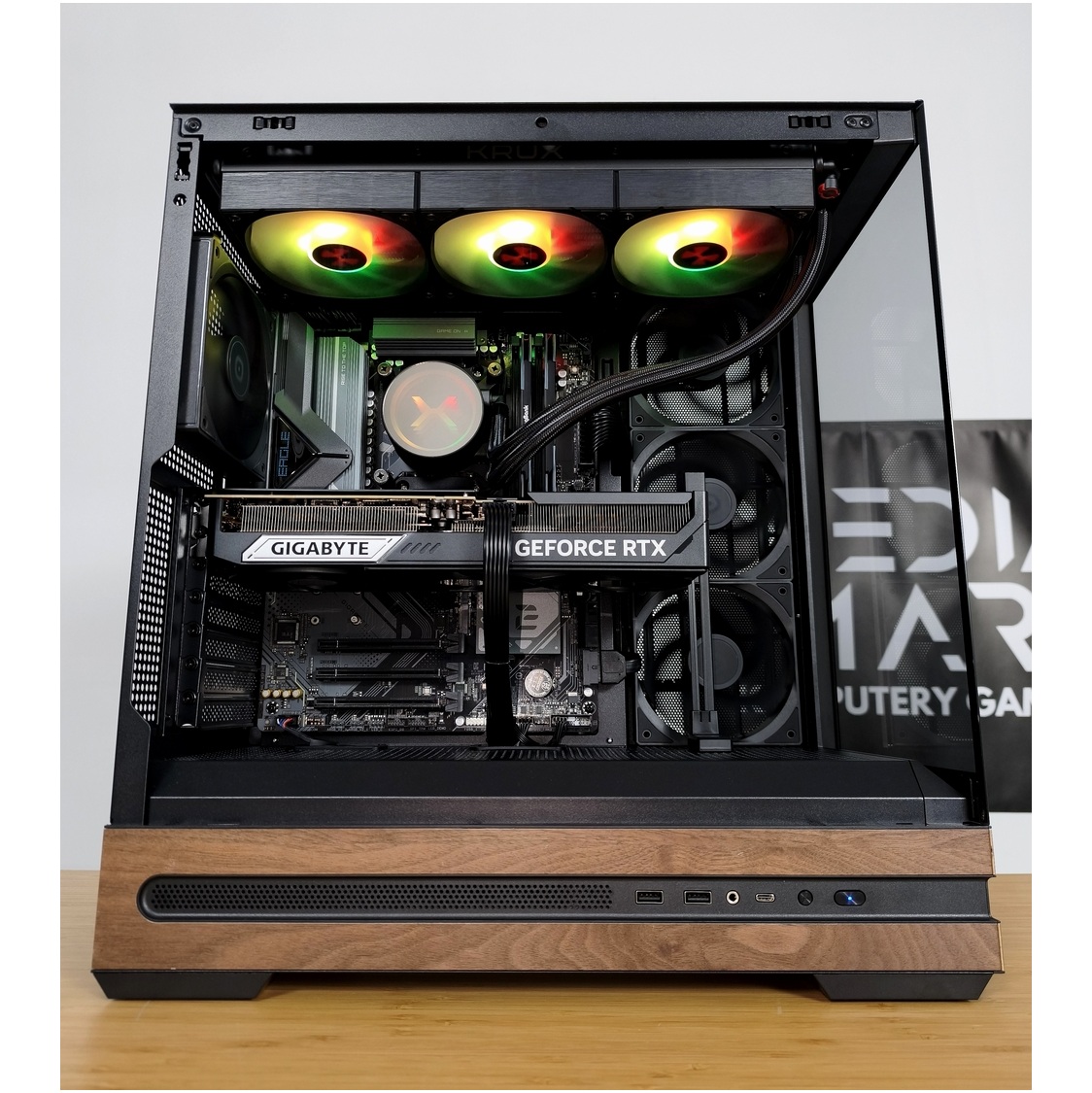 Komputer HELIOS (7800X3D / 32GB DDR5 / RTX 5080 / CPL) - obrazek 3